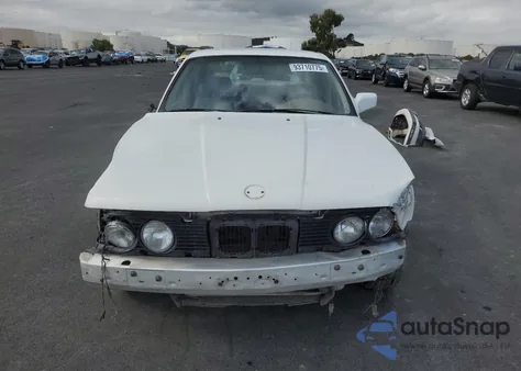 1991 BMW 525 I Automatic z USA, uszkodzony, nr VIN WBAHD6310MBJ63298